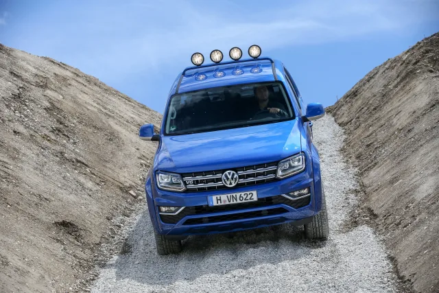 Volkswagen Amarok 2.0D MT Highline — 11