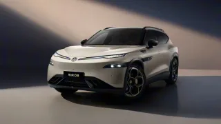 Розкрито характеристики нового 5-метрового електрокросовера Volkswagen ID.Unyx 08