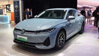 В Китаї представили гібридний Volkswagen Passat із запасом ходу 1300 км