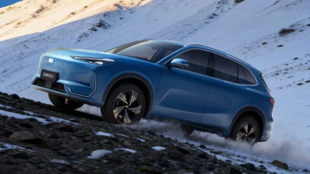 Geely почне виробляти авто для Європи на німецьких заводах Ford