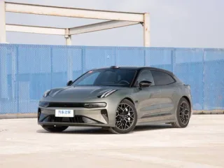 Український авторинок у лютому впав на 15%: нові електромобілі майже не продаються