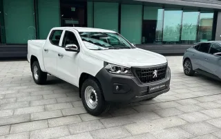 Бюджетна версія пікапа Peugeot Landtrek Лютий вийде на український ринок у квітні