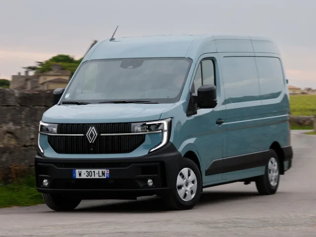 Нове покоління фургону Renault Master стартувало на українському ринку