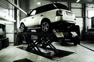 Сервіс Range Rover у Києві: що входить у якісне технічне обслуговування SUV