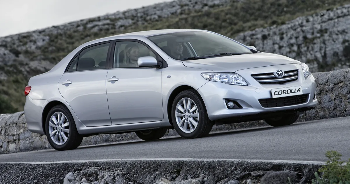 Toyota Corolla 2006-2013.jpg