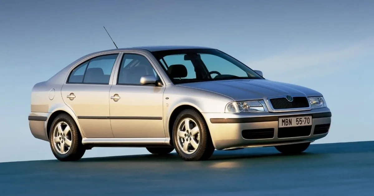 Skoda Octavia Tour.jpg