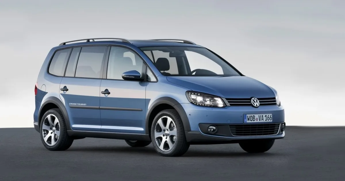 Volkswagen Touran.jpg