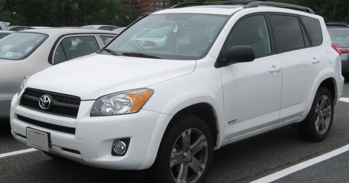 toyota-rav4-iii-xa30-facelift-2008-long.webp
