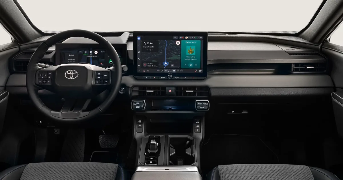 Toyota RAV4 7.jpg
