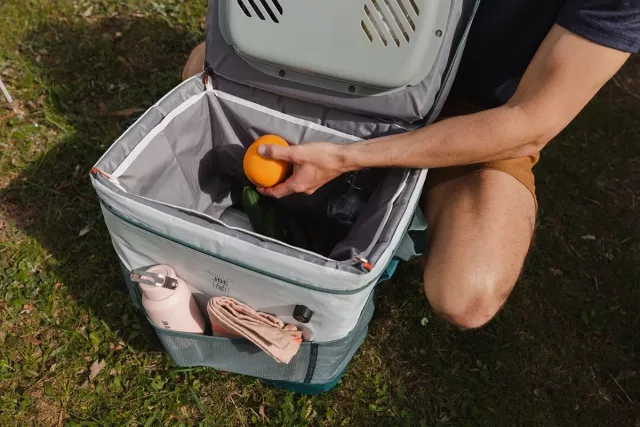 Fresh catch and quality rest: how to keep fish and snacks during fishing