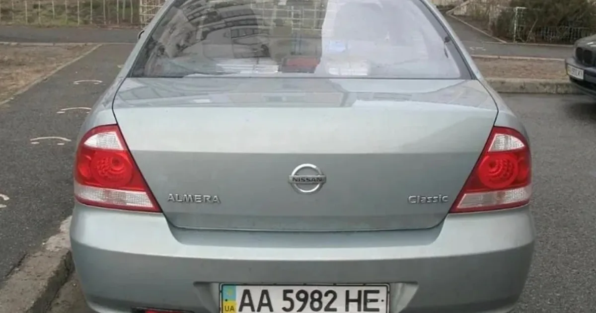 Nissan Almera Classic 3.jpg