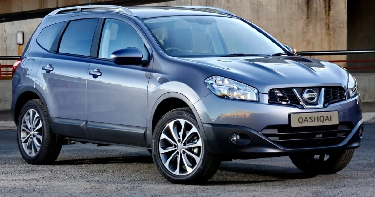 Nissan Qashqai 2010.jpg