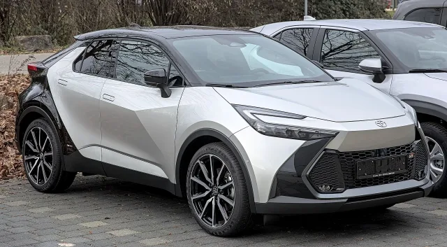 Toyota C-HR II покоління — 2