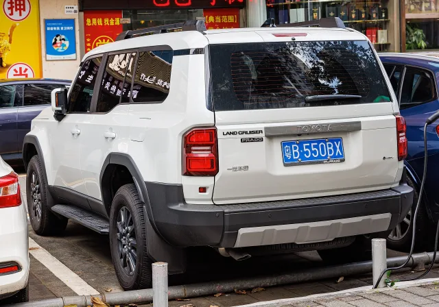 Toyota Land Cruiser Prado 250 (VI покоління) — 3