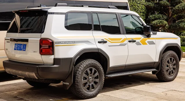 Toyota Land Cruiser Prado 250 (VI покоління) — 5