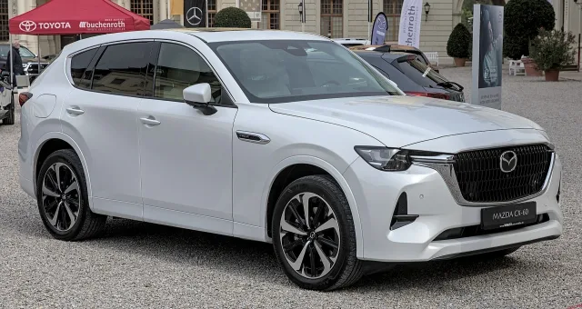 Mazda CX-60 кросовер — 2