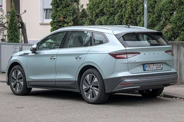 Skoda Enyaq кросовер — 3