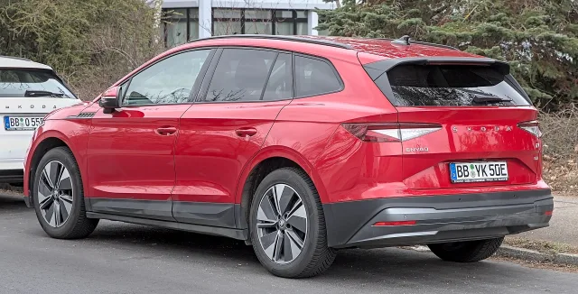 Skoda Enyaq кросовер — 5