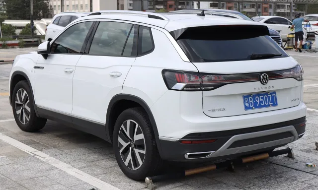 Volkswagen Tayron кросовер — 3