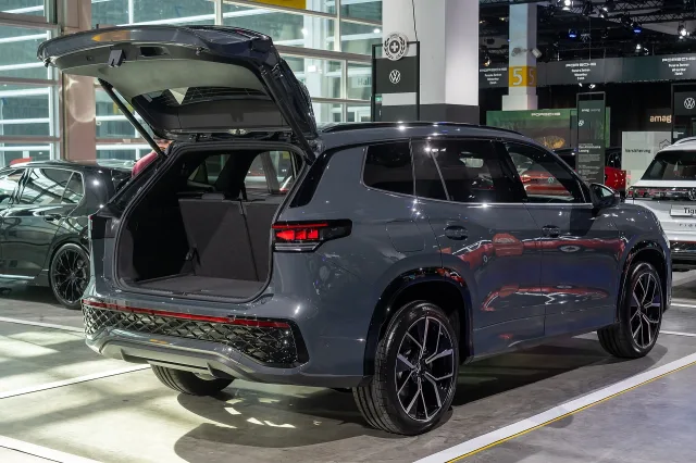 Volkswagen Tayron кросовер — 5