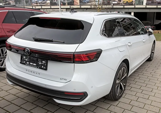 Volkswagen Passat B9 — 3
