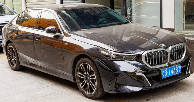 BMW 5 Series G60 — 3
