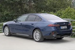i5