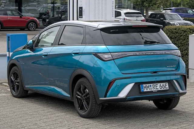 BYD Dolphin хэтчбек — 2