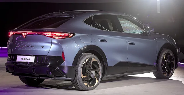 Cupra Tavascan crossover — 5