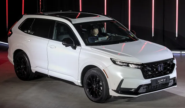 Honda CR-V sixth generation