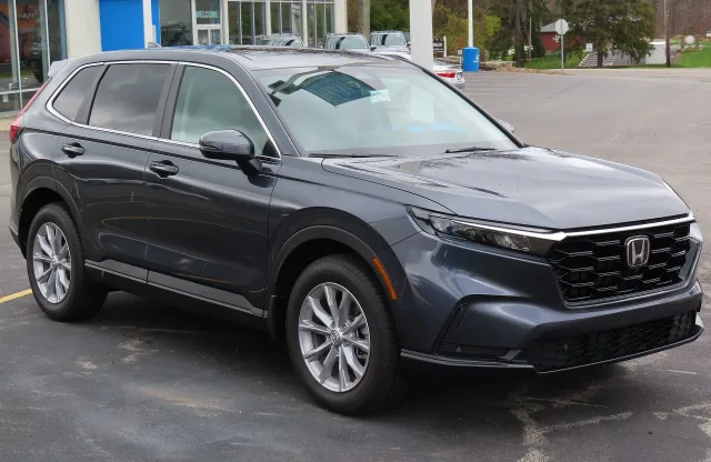 Honda CR-V sixth generation — 5