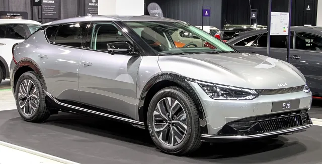 KIA EV6 кроссовер — 5