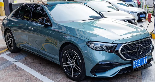 Mercedes-Benz E-Class W214 — 5