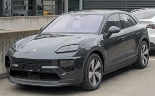 Macan Electric