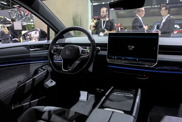 Volkswagen ID.7 ліфтбек — 2