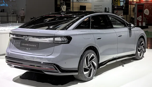 Volkswagen ID.7 ліфтбек — 3