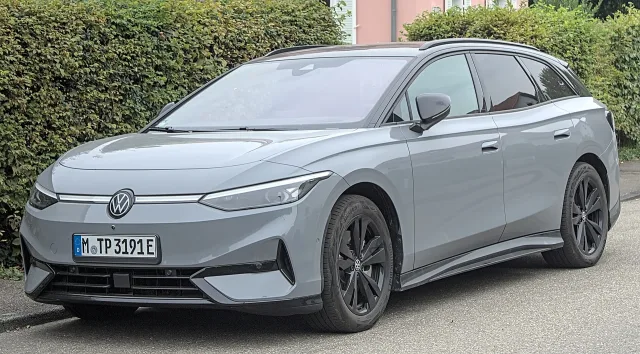 Volkswagen ID.7 ліфтбек — 5
