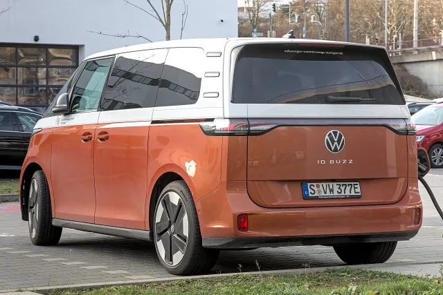 Volkswagen ID. Buzz мінівен — 4