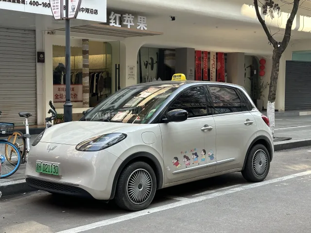 Wuling Bingo (Вулін Бінго) хетчбек — 6