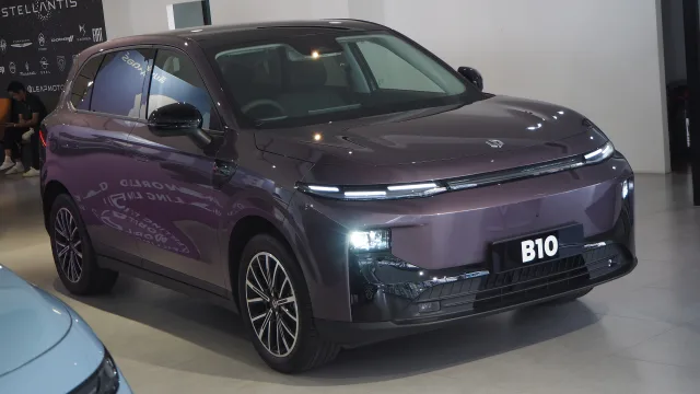 Leapmotor B10 кросовер — 2