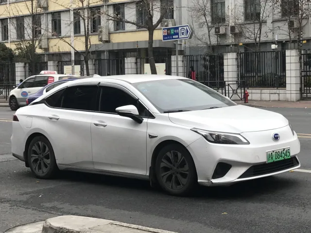 Aion S седан — 7