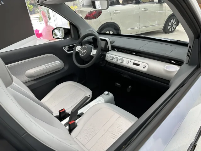 Wuling Hongguang Mini EV (Вулін Хунгуан Міні) хетчбек — 5