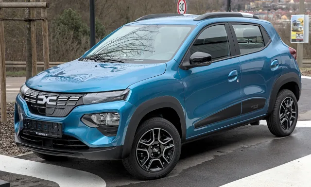 Dacia Spring хетчбек — 5