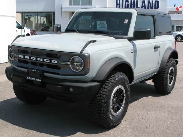 Ford Bronco VI позашляховик — 3