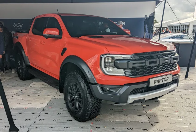 Ford Ranger T6.2 пікап — 2