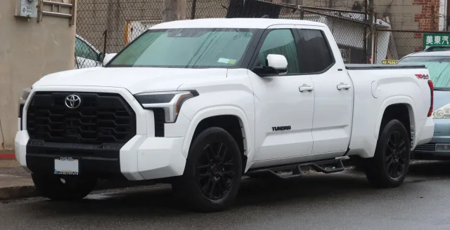 Toyota Tundra XK70 пікап — 2