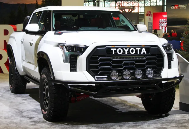 Toyota Tundra XK70 пікап — 5
