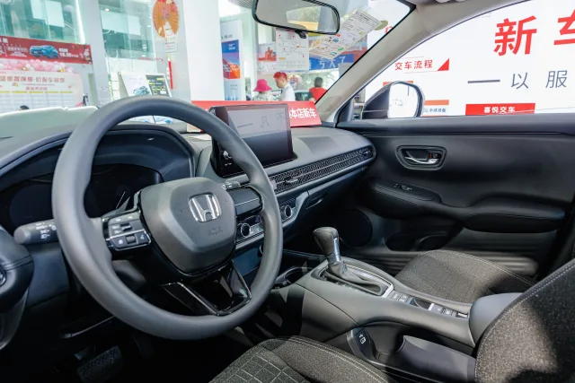 Honda ZR-V кроссовер — 2