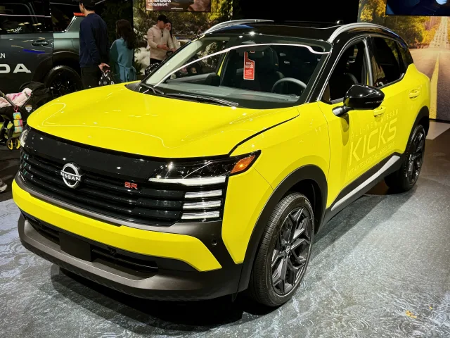 Nissan Kicks P16 кросовер — 3