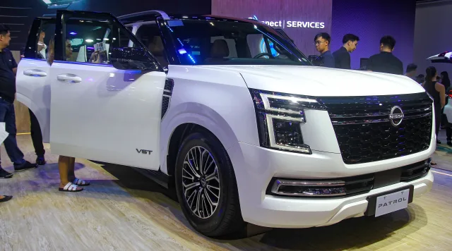 Nissan Patrol Y63 позашляховик